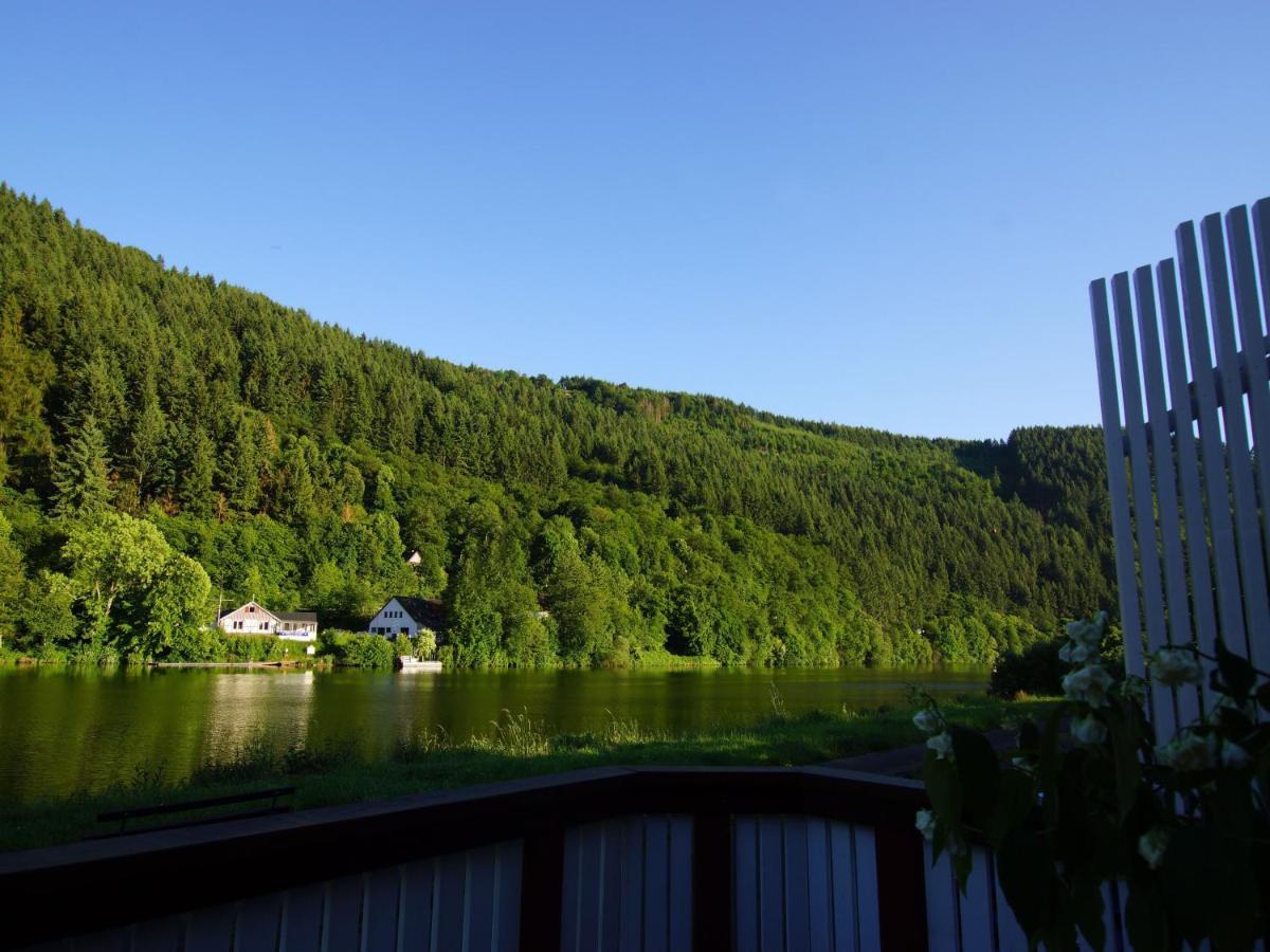 トラーベン・トラールバッハAltes Faehrhaus An Der Mosel Anno1633アパートメント エクステリア 写真
