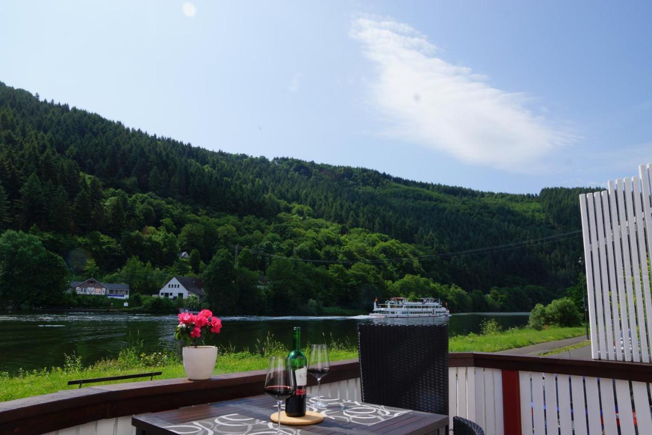 トラーベン・トラールバッハAltes Faehrhaus An Der Mosel Anno1633アパートメント エクステリア 写真
